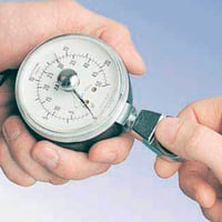 Dinamómetro de Pinza Hidráulico