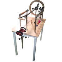 Mesa para exercícios de mãos e tendões pintada