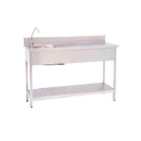 Mesa de trabalho fabricada em aço inoxidável: dois planos lisos, patas niveladoras e uma cubeta. Sem grifo (150 x 60 x 85 cm)