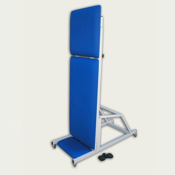 Plano inclinado Kinefis de dois corpos com respaldo abatible e trendelemburg, pé removível e varetas para cinchado