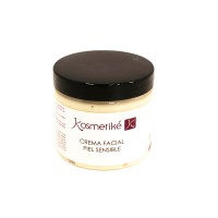 Creme Facial Pele Sensível Kosmetiké Profissional 200 cc: Sensação de acalma e bem-estar Creme Facial Pele Sensível Kosmetiké Profissional 200 cc: Sensação de acalma e bem-estar
