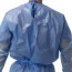 Batas descartáveis impermeables de 52 gr: EPI categoria III, com punhos de algodão e fechamento trasero, sem látex (5 unidades) Batas descartáveis impermeables de 52 gr: EPI categoria III, com punhos de algodão e fechamento trasero, sem látex (5 unidades)