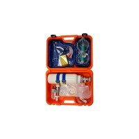 Maletín de reanimación com regulatório de pressão 15L + garrafa de oxigénio 2L (sem carga) Maletín de reanimación com regulatório de pressão 15L + garrafa de oxigénio 2L (sem carga)